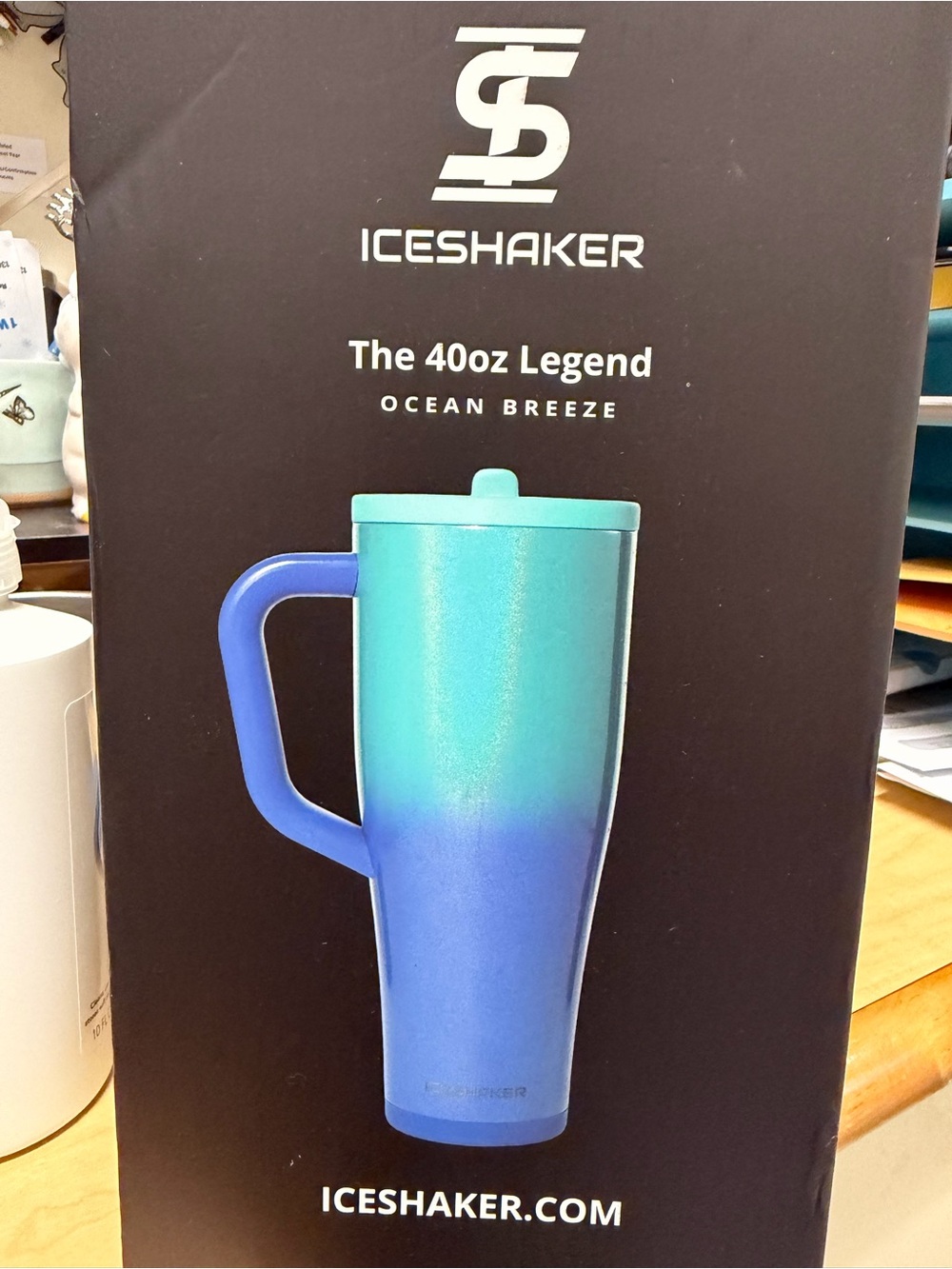 Ice Shaker The 40oz Legend Travel Mug in Ocean Breeze Blue-Green